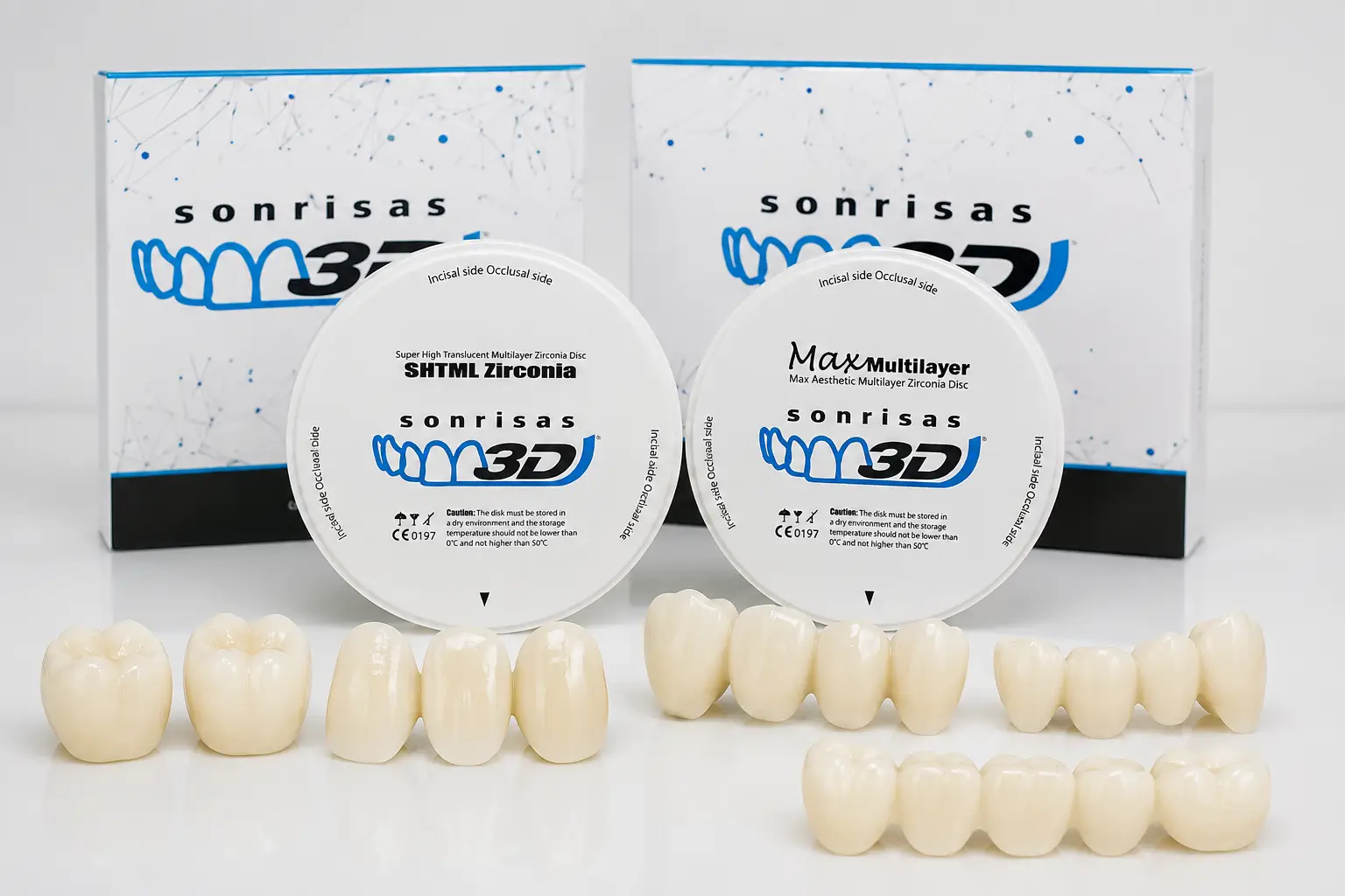 Coronas y puentes de zirconio junto a discos de zirconio utilizados por Sonrisas 3D